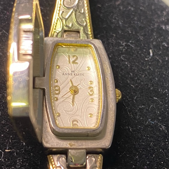 Vintage Anne Klein Locket Watch SOLD - Picture 4 of 7